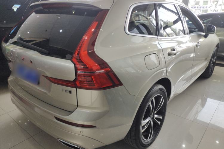 Used Volvo XC60 2019 T5 4x4 Smart Edition China V Standard

