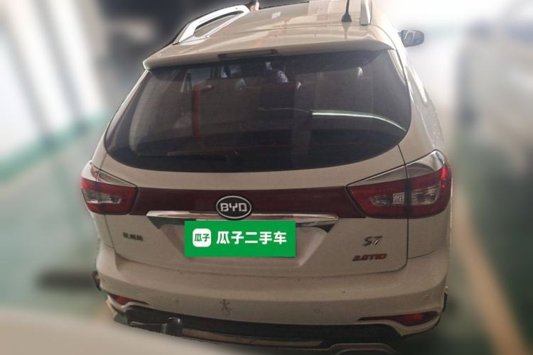 Used BYD S7 2015 2.0T Upgraded Automatic Flagship Version
