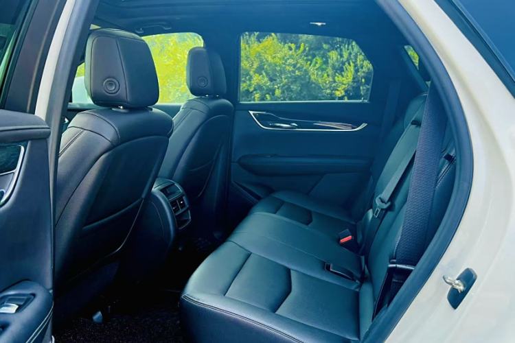 Used Cadillac XT5 2021 28T Luxury Model