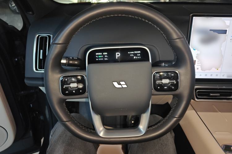 Used Li Auto L7 2023 Pro Model
