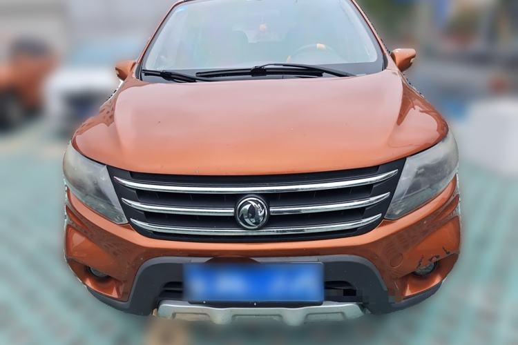 Used FORTHING Joyear X5 2013 1.6L Manual Luxury Model China IV Standard
