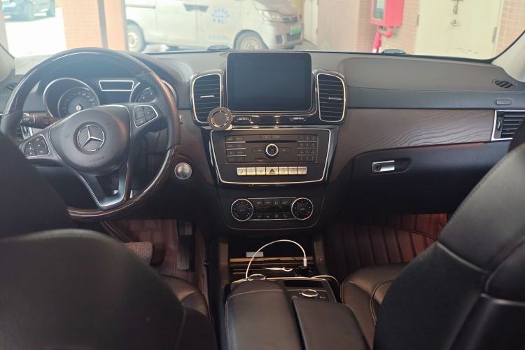 Used Mercedes-Benz GLE 2017 GLE 320 4MATIC Dynamic Model
