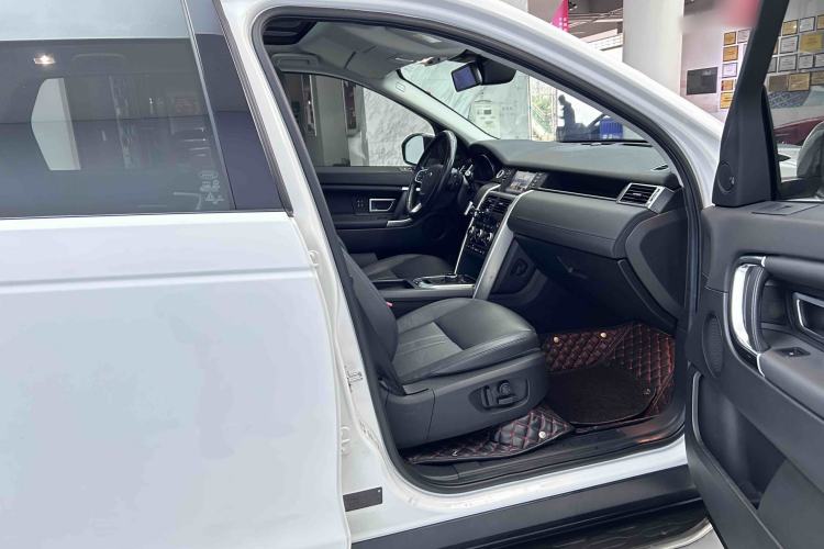 Used Land Rover Discovery Sport 2018 240 PS HSE Version