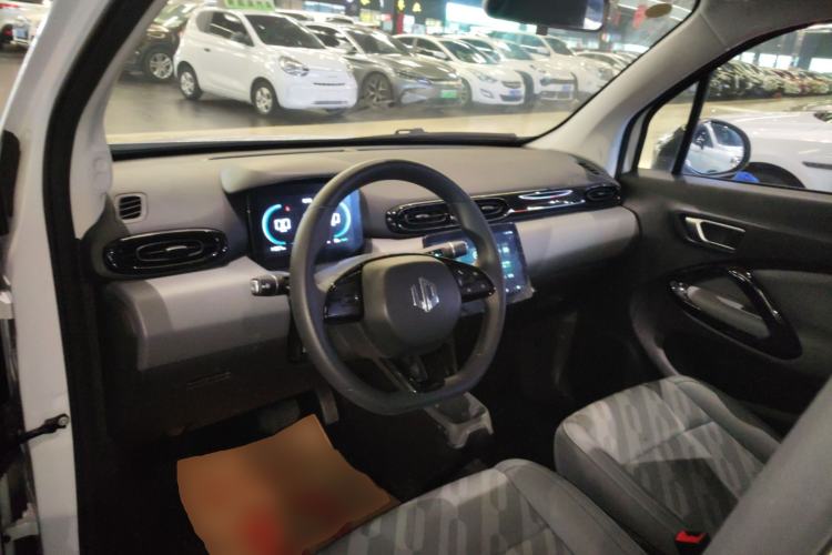 Used Leapmotor T03 2025 310 Comfort Edition Center Console