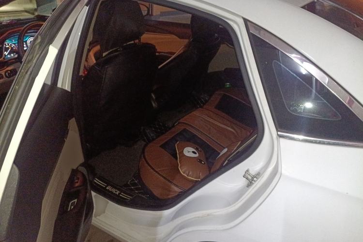 Used Buick GT 2015 15N Automatic Elite Version
