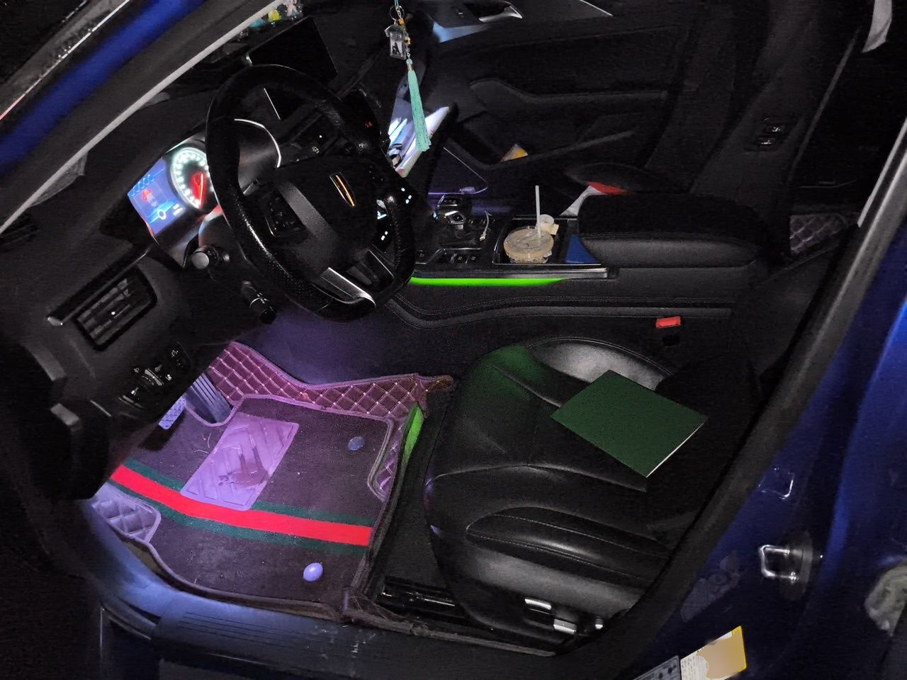 Hongqi H5 2022 Classic Model Facelift 1.8T Automatic Smart Connect Flagship Edition - Chinese Trim Xiang — снимка 15