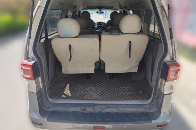 Used FORTHING Lingzhi 2018 M3L 1.6L 7-Seater Comfort Model
