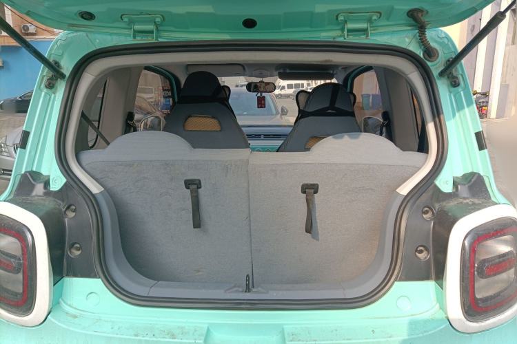 Used Bestune Pony 2024 170km Vitality Horse Trunk