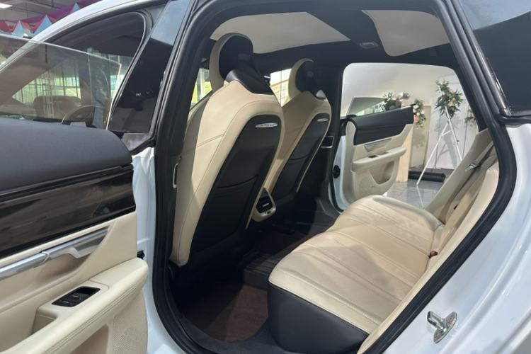 Used XPeng P7 2020 670N Interior 7