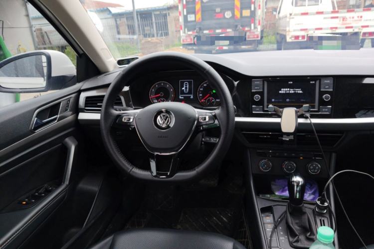 Used Volkswagen Lavida 2019 1.5L Automatic Comfort Edition China VI Standard Steering Wheel