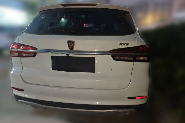 Used Roewe RX5 2016 20T Two-Wheel Drive Automatic Internet Smart Edition Rear