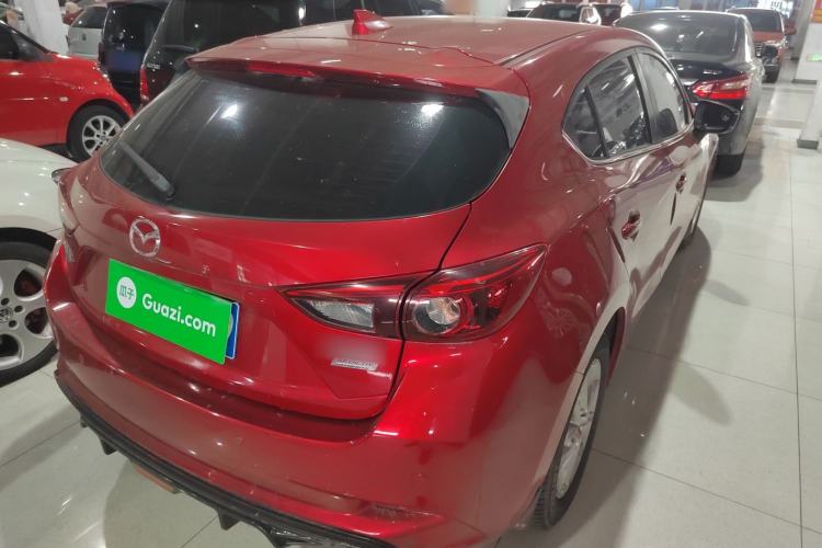 Used Mazda 3 Axela 2017 Hatchback 1.5L Automatic Luxury Model Emission Standard China V

