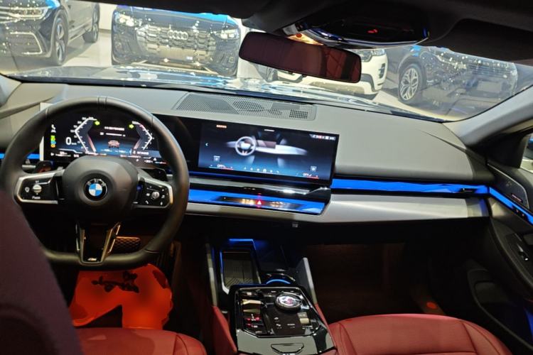 Used BMW 5 Series 2025 530Li Leading Model M Sport Package