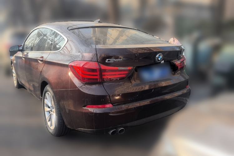 Used BMW 5 Series GT 2015 528i Leading Model Rear Left 45 Deg