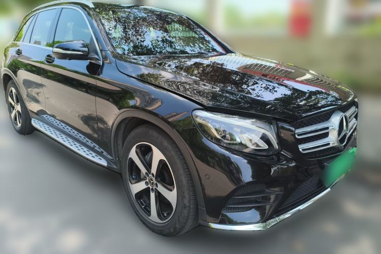 Used Mercedes-Benz GLC 2018 Facelift GLC 260 4MATIC Luxury Edition
