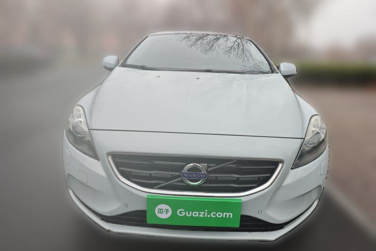 Used Volvo V40 2013 2.0T Zhiya Edition