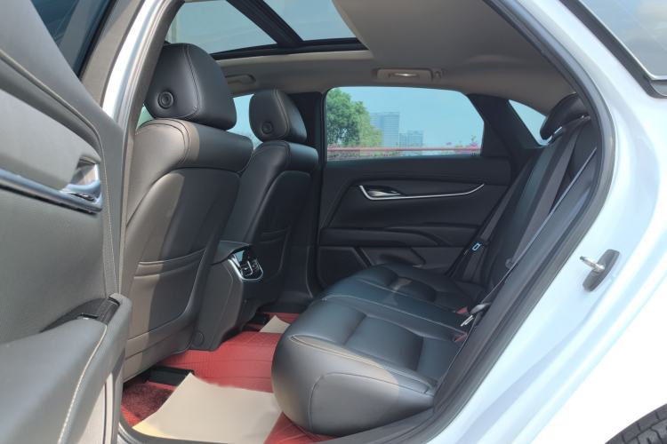 Used Cadillac XTS 2018 28T Tech Edition Interior 3