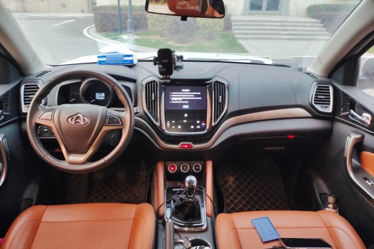 Used CHANGAN OSHAN CX70 2017 CX70T 1.5T Manual High-Performance Edition