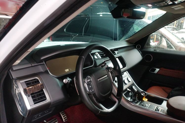 Used Land Rover Range Sport 2017 3.0 SC V6 HSE DYNAMIC Interior 2