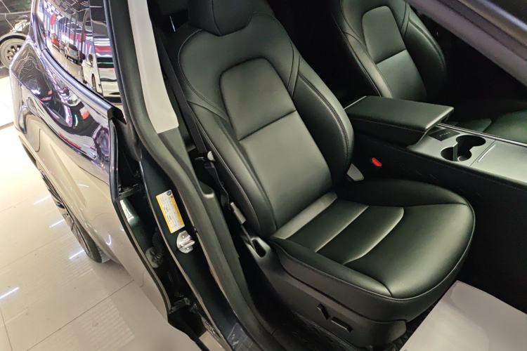 Used Tesla Model Y 2024 Rear-Wheel-Drive Version
