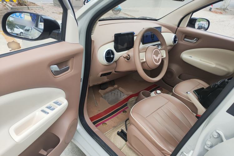 Used Wuling Hongguang MINIEV 2025 Four-Door Version Advanced Edition Driver Seat