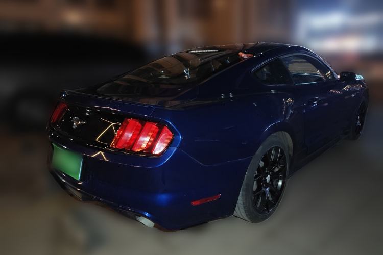 Used Ford Mustang 2015 2.3T Automatic U.S.-Spec Version
