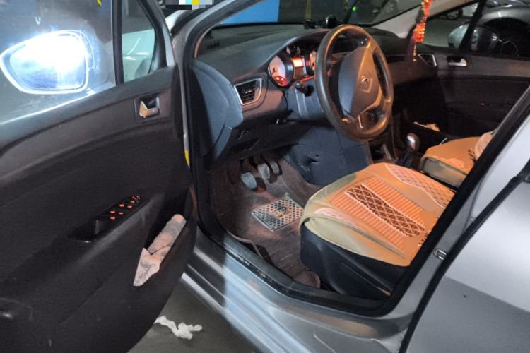 Used Peugeot 308 2013 1.6L Manual YouShang Model Driver Seat