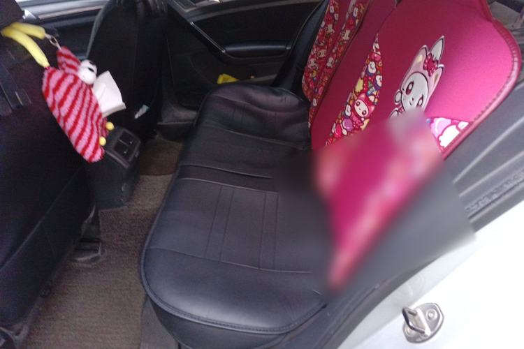 Used Volkswagen Golf 2014 1.6L Automatic Comfort Model Left Rear Seat