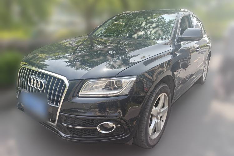 Used Audi Q5 2017 Plus 40 TFSI Ambition Model