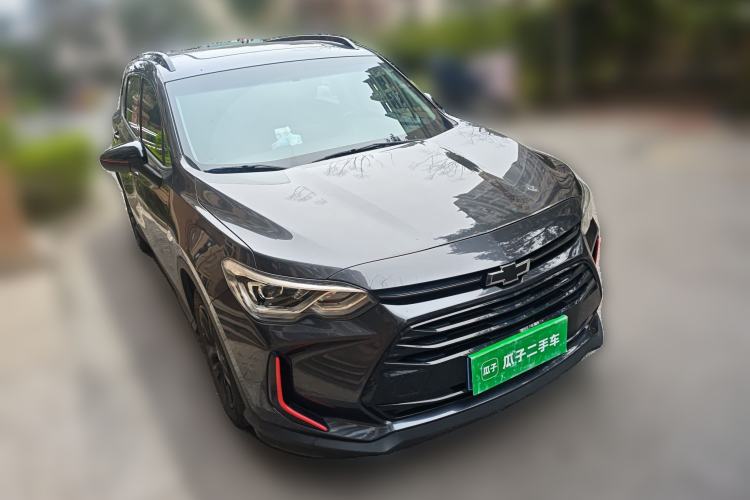 Used Chevrolet Orlando 2020 Light Hybrid Redline 530T Automatic Enjoyment Edition (5+2 Models) Front Right 45 Deg