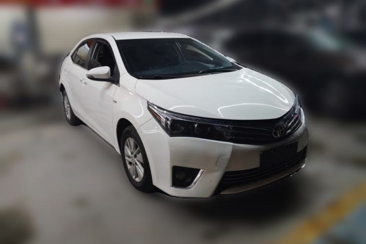 Used Toyota Corolla 2014 1.6L CVT GL Front Right 45 Deg