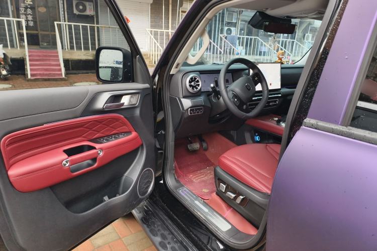 Used Tank 300 New Energy 2025 Hi4-T