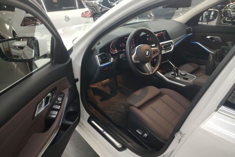 Used BMW 3 Series 2021 Second Facelift 325i M Sport Package