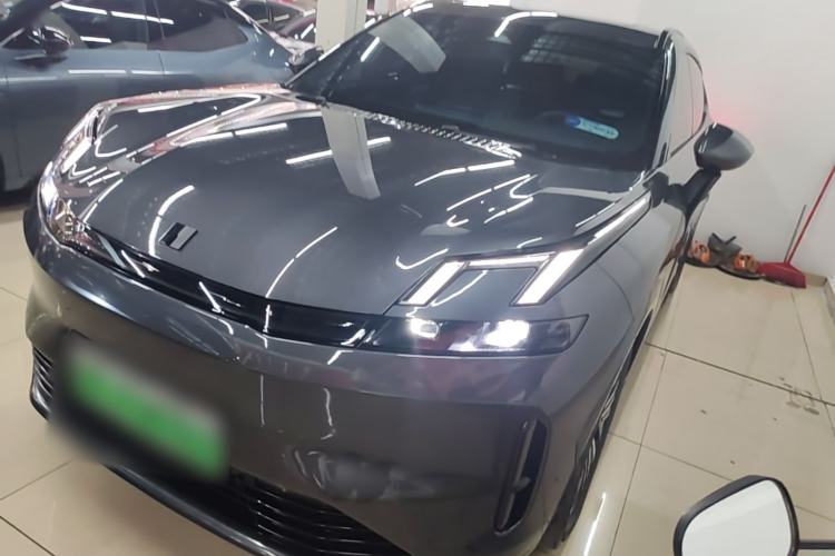 Used Lynk & Co 08 EM-P 2025 120km Long-Range Pro