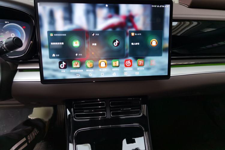 Used BYD Han 2023 EV Champion Edition 605KM Front-Drive Premium Model
