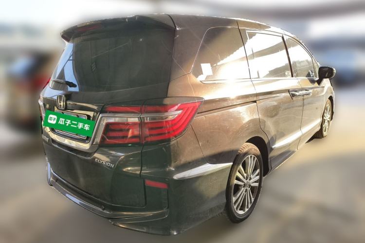 Used Honda Elysion 2016 2.4L Comfort Edition
