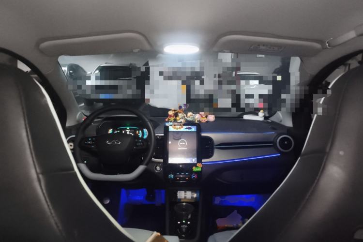 Used Chery Little Ant 2022 Sweet Pink Edition Half-Sugar Version Lithium Iron Phosphate 29.2 kWh 30 kW 301 km