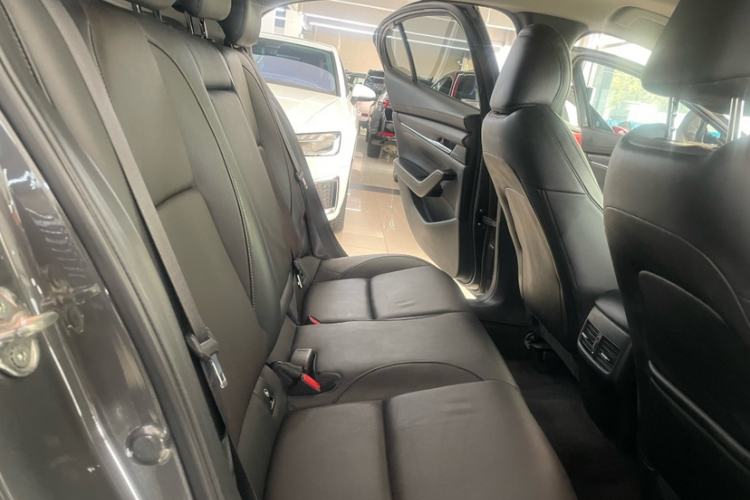 Used Mazda 3 Axela 2020 2.0L Automatic Zhiya Edition Interior 8