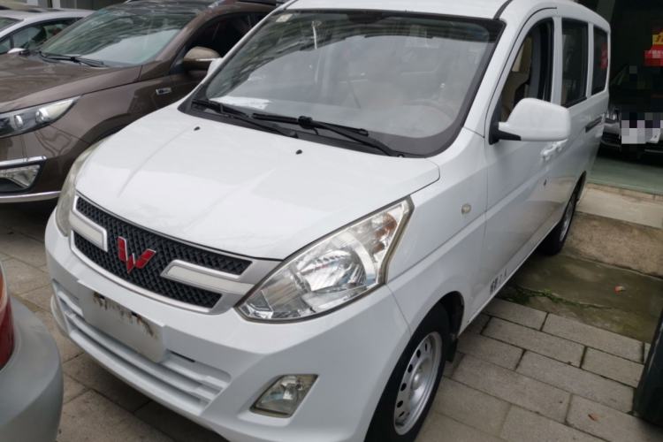 Used Wuling Rongguang V 2015 1.5L Base Version