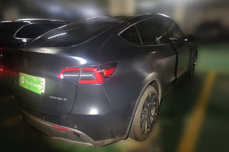 Used Tesla Model Y 2021 Standard Range Rear-Wheel Drive Version
