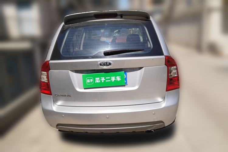 Used Kia Carens 2011 2.0L 7-Seater Automatic Standard Edition Rear