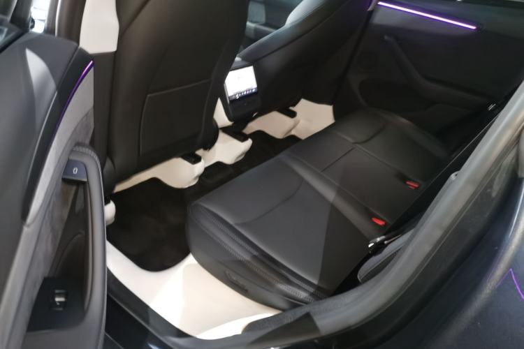 Used Tesla Model Y 2025 Long-Range All-Wheel Drive First Edition