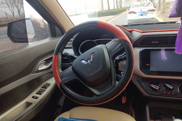 Used Wuling Hongguang 2018 1.5L S Comfort Model L2B