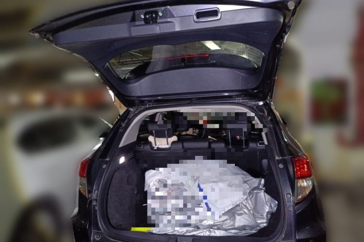 Used Honda Vezel 2020 1.5L CVT Pioneer Edition Trunk