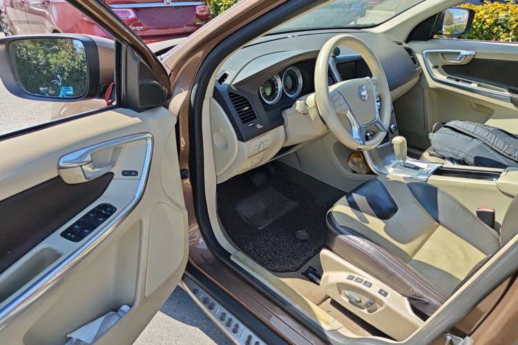 Used Volvo XC60 2012 T5 Comfort Edition Driver Seat