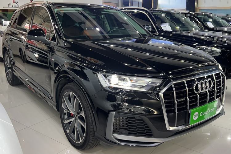 Used Audi Q7 2022 55 TFSI quattro S line Sport model