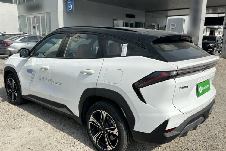 Used Geely Galaxy L7 2025 EM-i 115km Exploration+ Edition
