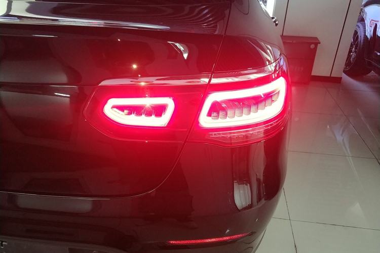 Used Mercedes-Benz GLC Coupe 2020 GLC 260 4MATIC Coupe SUV Right Rear Taillight