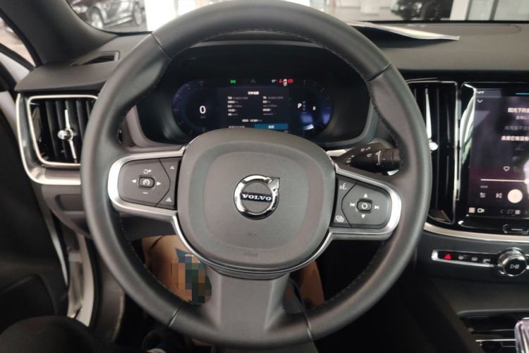 Used Volvo S60 2025 B4 Zhiyi Luxury Edition Steering Wheel