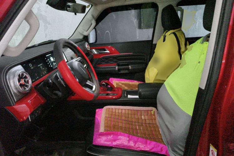 Used Tank 300 2021 Off-Road Edition 2.0T Conqueror Left Front Seat